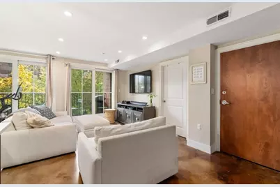 64-66 Salem St #4R, Boston, MA 02113 - Photo 2