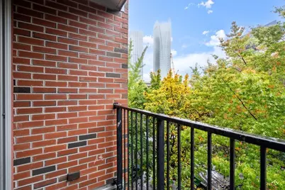 64-66 Salem St #4R, Boston, MA 02113 - Photo 12