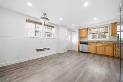 395 Lebanon St, Melrose, MA 02176 - Photo 14