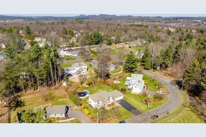 48 Blueberry Ridge, Westfield, MA 01085 - Photo 2