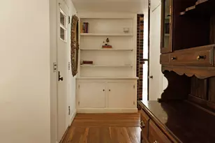 10 Winthrop St, Medway, MA 02053 - Photo 8