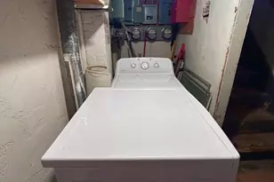 2 Phillips St, Boston, MA 02114 - Photo 12