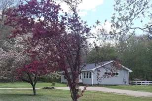 76 Hall Rd, Sturbridge, MA 01566 - Photo 1