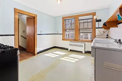 98 Clare Ave, Boston, MA 02136 - Photo 16