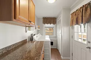 18 Hampden St, Gloucester, MA 01930 - Photo 22