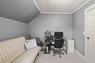 18 Hampden St, Gloucester, MA 01930 - Photo 30