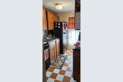 155 Rodman St, Fall River, MA 02721 - Photo 8