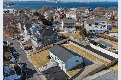 27 Standish Ave #August, Hull, MA 02045 - Photo 4