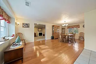 106 Sinclair Rd, Brockton, MA 02302 - Photo 4