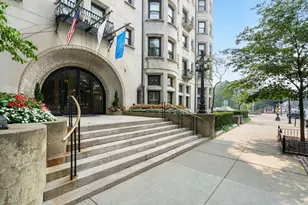 416 Commonwealth Ave, Boston, MA 02215 - Photo 4