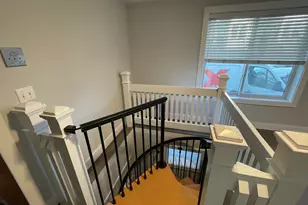 2 Humboldt Pl, Boston, MA 02127 - Photo 16