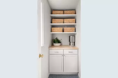 172 Country Drive, Weston, MA 02493 - Photo 10