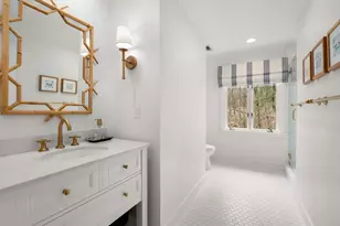 172 Country Dr, Weston, MA 02493 - Photo 20