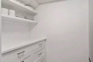 172 Country Dr, Weston, MA 02493 - Photo 32