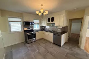 19 Chauncey St, Watertown, MA 02472 - Photo 10