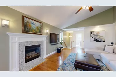 23 Upton Street, Millbury, MA 01527 - Photo 14