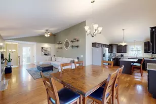 23 Upton St, Millbury, MA 01527 - Photo 2