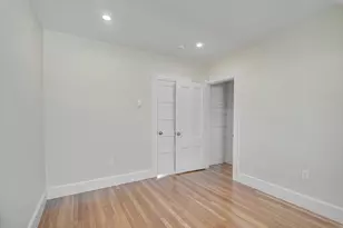 11 Willow Ave, Salem, MA 01970 - Photo 8