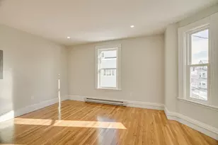 11 Willow Ave, Salem, MA 01970 - Photo 6