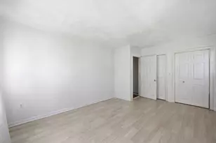 21 Ferndale St, Boston, MA 02124 - Photo 8