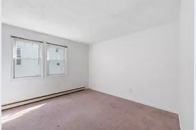 21 Ferndale St #2B, Boston, MA 02124 - Photo 6