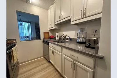 45 Trowbridge #1C, Cambridge, MA 02138 - Photo 28