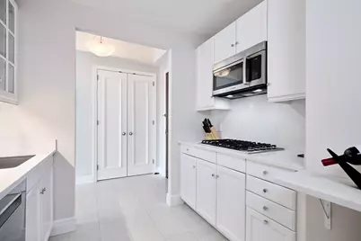 2 Avery #31 A&B, Boston, MA 02111 - Photo 10