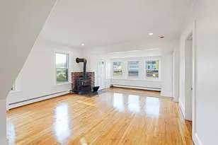 84 E Main St, Hopkinton, MA 01748 - Photo 8