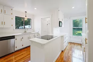 84 E Main St, Hopkinton, MA 01748 - Photo 12