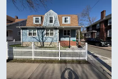 10 W Elm Ave, Quincy, MA 02170 - Photo 1