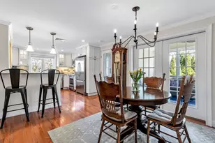 70 Lakeview Ave, Falmouth, MA 02540 - Photo 14