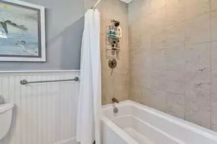 70 Lakeview Ave, Falmouth, MA 02540 - Photo 38