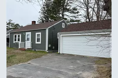 7 Fearing Street, Wareham, MA 02532 - Photo 2