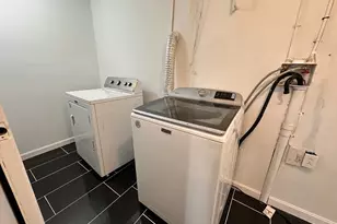 474 E 7th St, Boston, MA 02127 - Photo 16