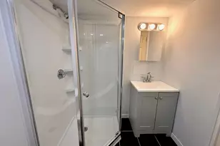 474 E 7th St, Boston, MA 02127 - Photo 14