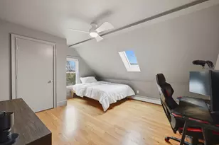 15 Howard St, Newburyport, MA 01950 - Photo 28