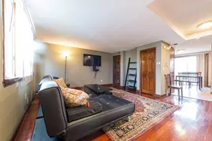 474 E 7th St, Boston, MA 02127 - Photo 4