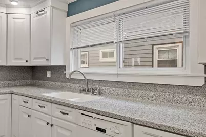 1 Wentworth Ter #1, Malden, MA 02148 - Photo 6