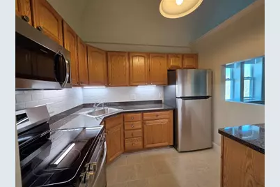33 Randolph St #10, Abington, MA 02351 - Photo 2