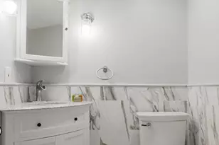 7 Story St, Cambridge, MA 02138 - Photo 2