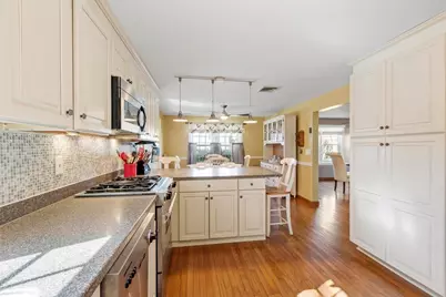 97 Bernice Ave, Leominster, MA 01453 - Photo 8