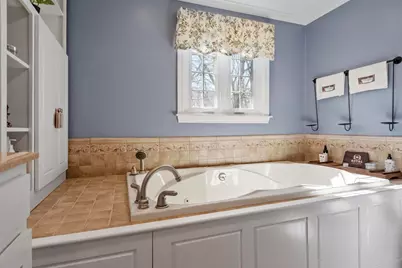 97 Bernice Ave, Leominster, MA 01453 - Photo 34