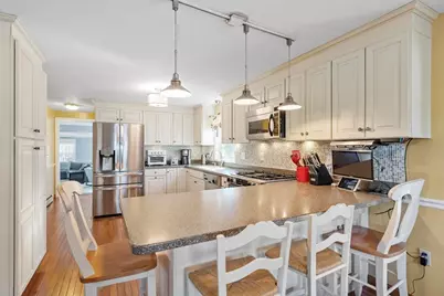 97 Bernice Ave, Leominster, MA 01453 - Photo 10