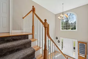 320 Lincoln Cir, Northbridge, MA 01534 - Photo 22