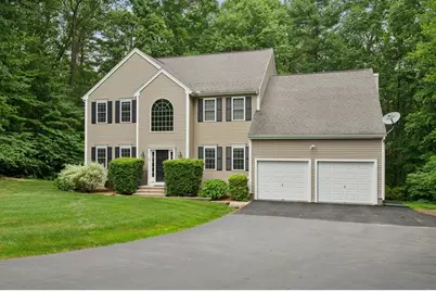 320 Lincoln Circle, Northbridge, MA 01534 - Photo 1