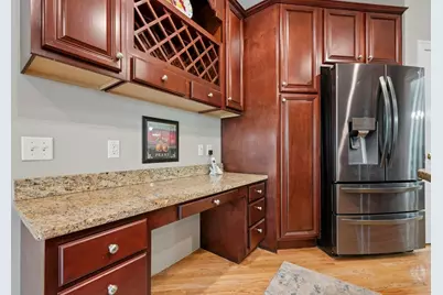 320 Lincoln Circle, Northbridge, MA 01534 - Photo 10