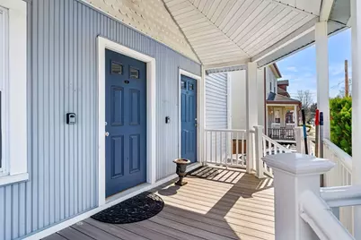 13 Hampshire St, Danvers, MA 01923 - Photo 4