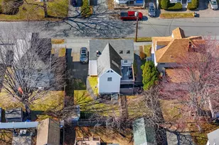 13 Hampshire St, Danvers, MA 01923 - Photo 12