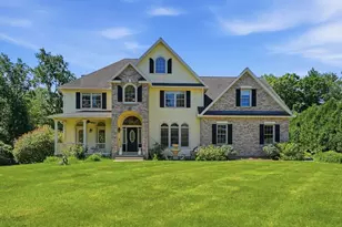 5 Gableview Ln, Southwick, MA 01077 - Photo 1