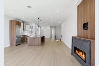 407 E 7th St #2, Boston, MA 02127 - Photo 28